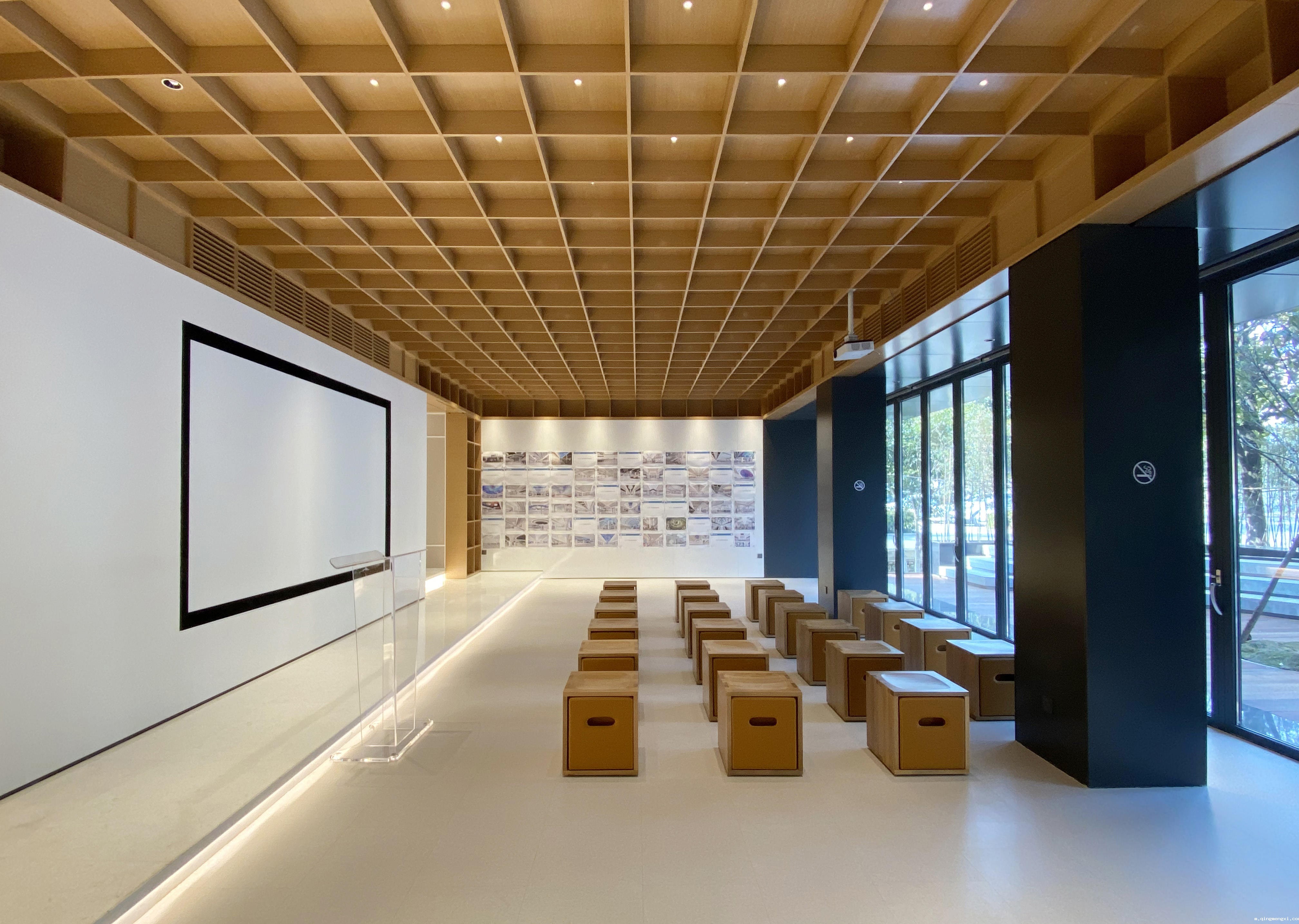 151605133.jpg 微信图片_20200119143723_副本.jpg