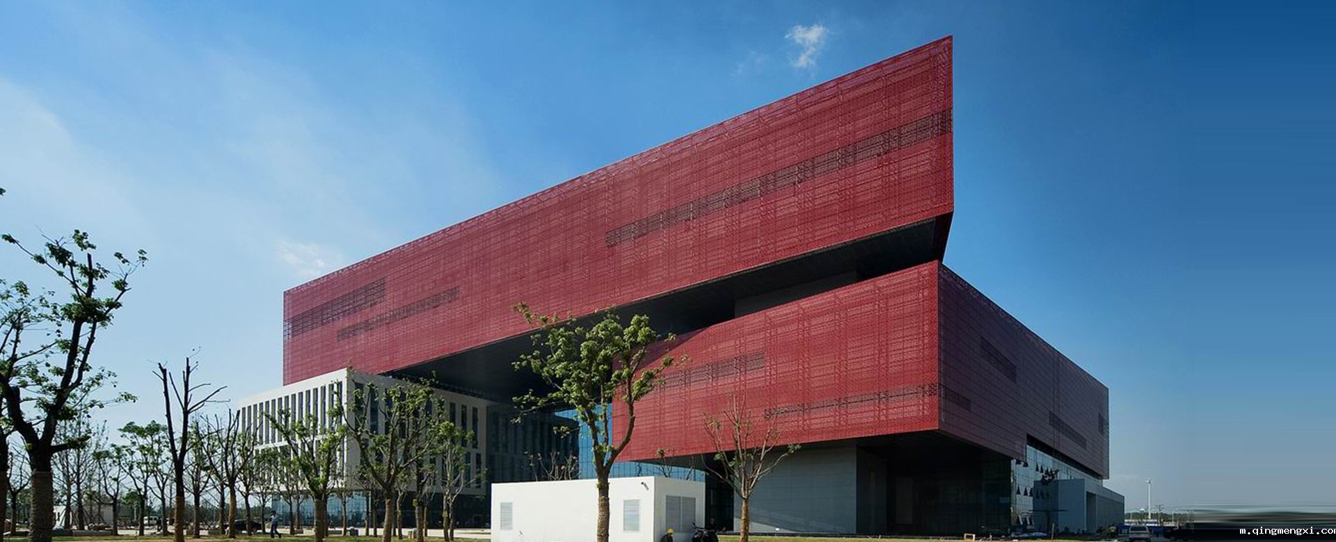 151305610.jpg 2009.jpg