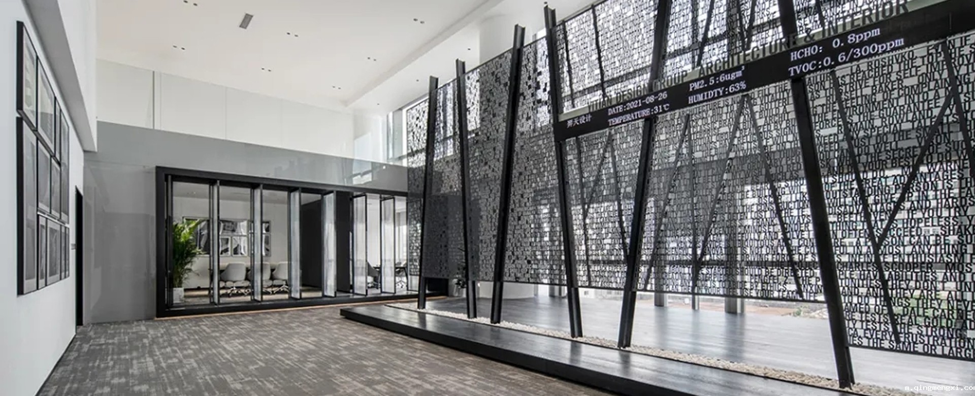 134957643.jpg 01.jpg